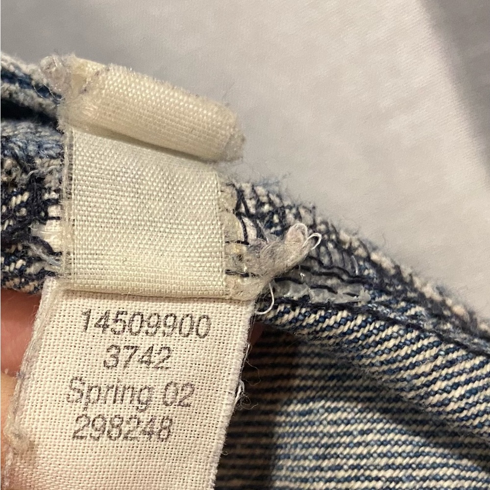 Y2K 2002 the GAP Denim Jean Jacket Women’s Size Medium Made in Hong Kong - Picture 7 of 9